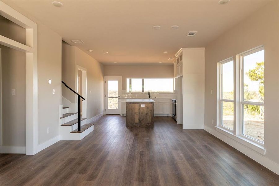 Image 35 of a home in .