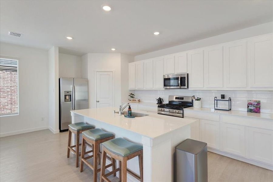 Furnished interior view inside a new home in Hurricane Creek, Anna (Image 7).