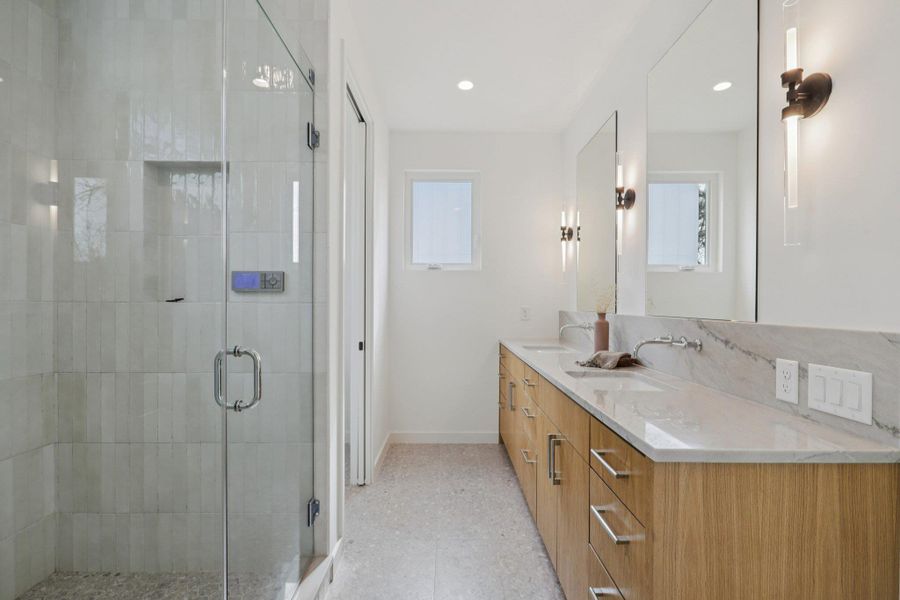 Furnished interior view inside a new home in , Austin (Image 16).