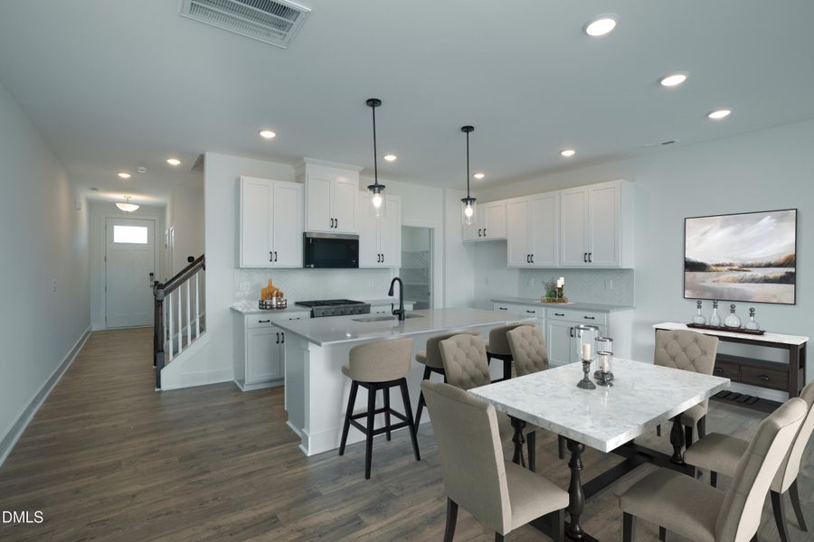 Aurora Kitchen