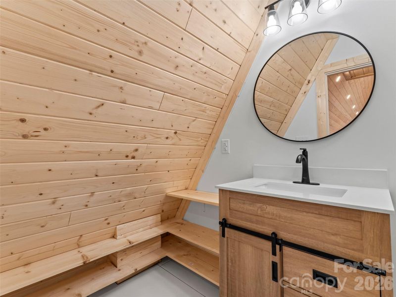 Image 46 of a home in .