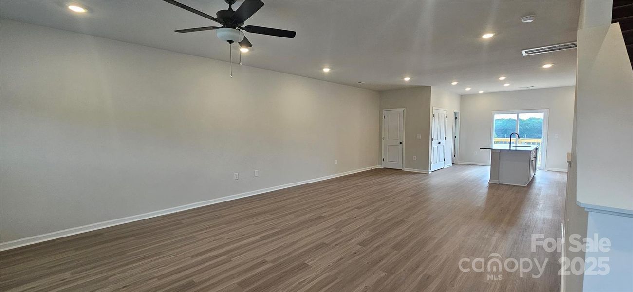 Spacious, unfurnished interior of a new home in Rhyne Court, Gastonia (Image 18). Spacious, unfurnished interior of a new home in Rhyne Court, Gastonia (Image 18).