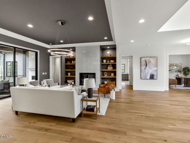 012-1280x960-family-room-with-fireplace