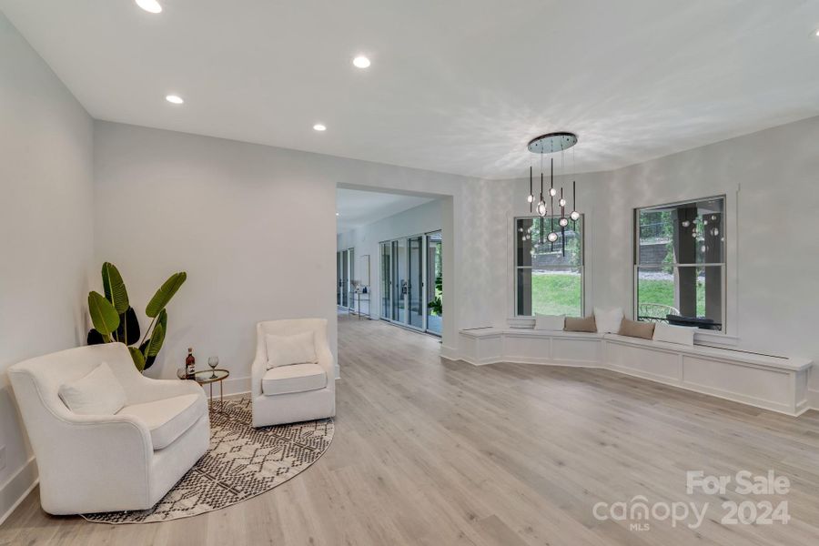 Image 41 of a home in .