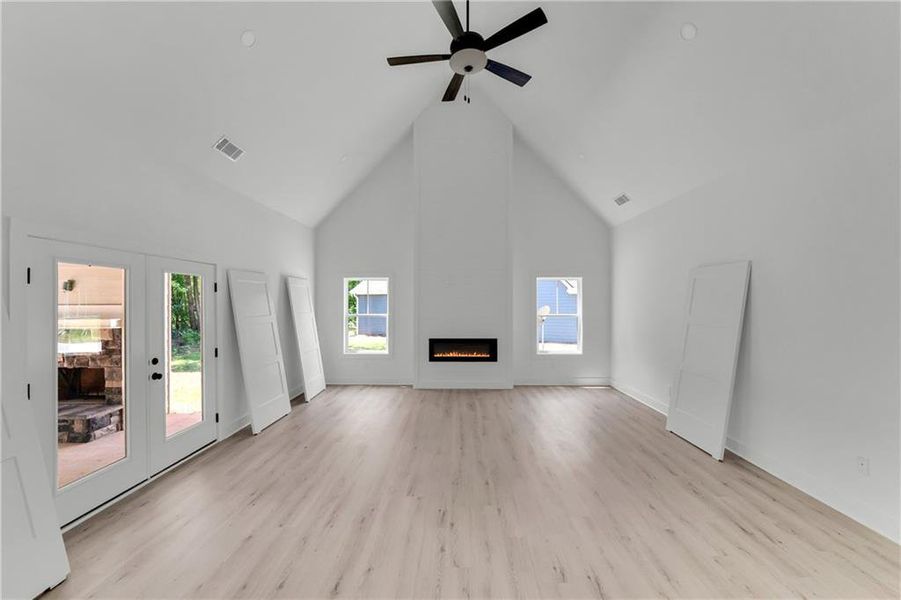 Spacious, unfurnished interior of a new home in , Lavonia (Image 33).