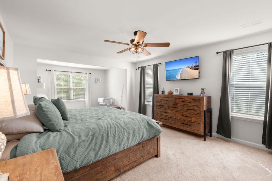 Furnished interior view inside a new home in The Ponds, Summerville (Image 15). Furnished interior view inside a new home in The Ponds, Summerville (Image 15).