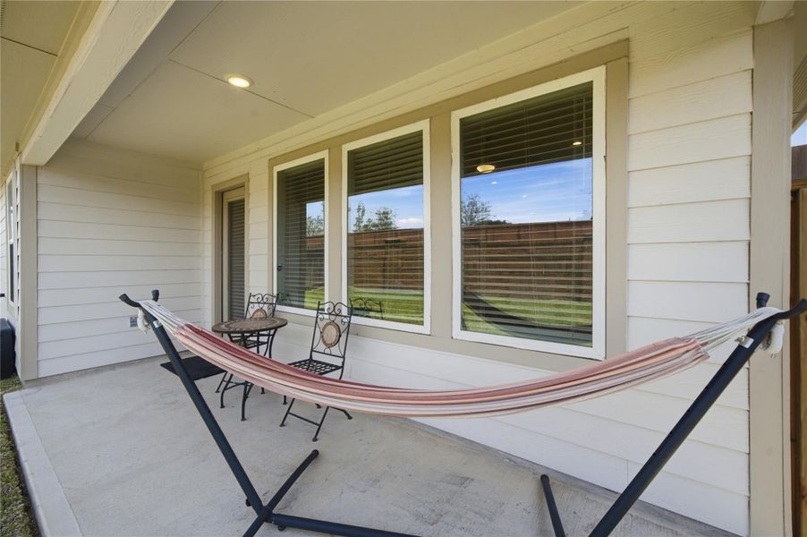 Exterior details and patio area of a home in Sorrento, Richmond (Image 26).