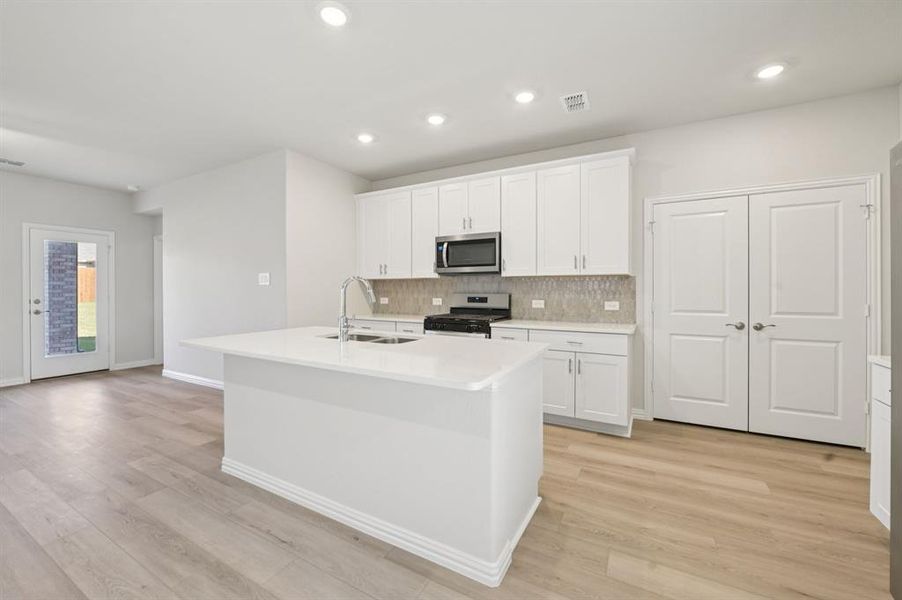 Photo is not of the actual home, but is an inspirational photo of builder’s model home and may depict options, furnishings, and/or decorator features that are not included.