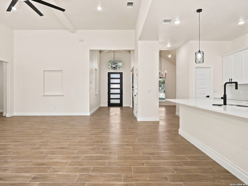 Spacious, unfurnished interior of a new home in , Elmendorf (Image 58).