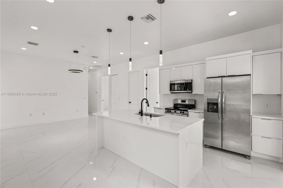 Furnished interior view inside a new home in , Lehigh Acres (Image 5).