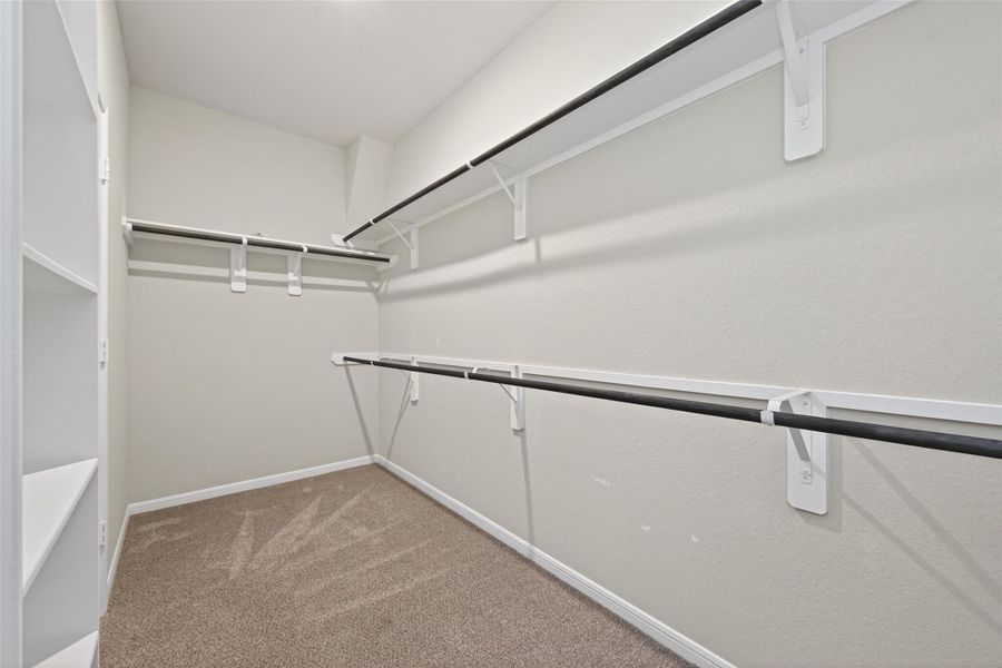 Spacious, unfurnished interior of a new home in Woodland Lakes, Huffman (Image 42).