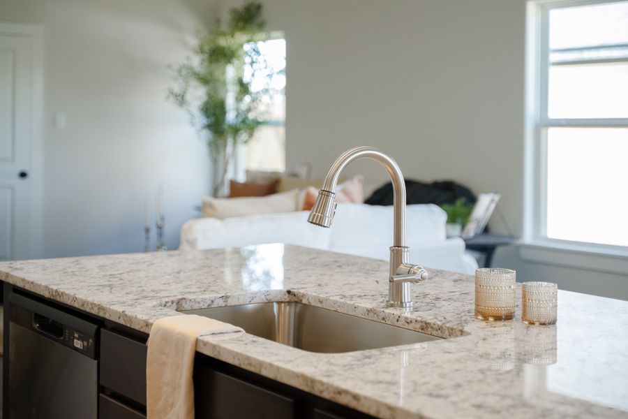 Representative interior finishes for a home built from the The Daffodil by Avonley Homes in Rubicon, Caldwell (Image 22).