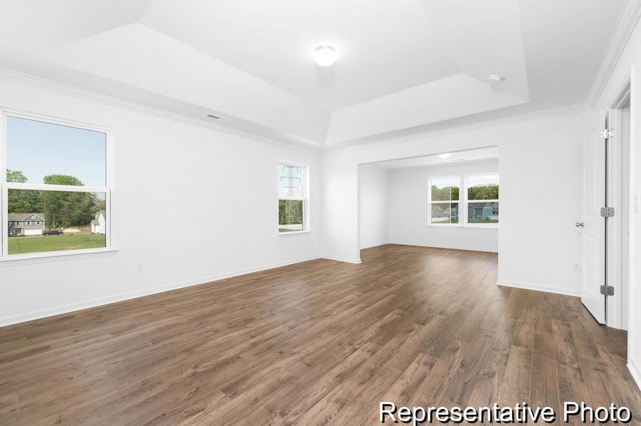 Spacious, unfurnished interior of a new home in , St. George (Image 33).