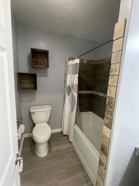 Furnished interior view inside a new home in , Wichita Falls (Image 13).