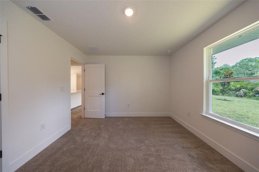 Spacious, unfurnished interior of a new home in Palm Coast, Palm Coast (Image 19).