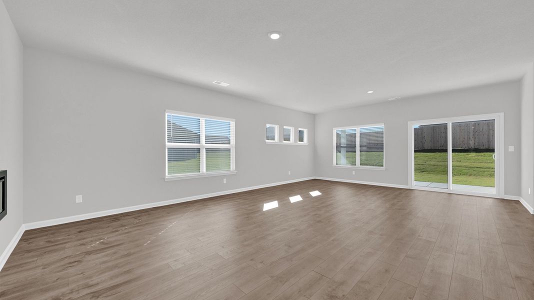 Representative unfurnished interior of a home built from the CLIFTON BONUS by D.R. Horton in Shiloh Springs, Jackson (Image 23). Representative unfurnished interior of a home built from the CLIFTON BONUS by D.R. Horton in Shiloh Springs, Jackson (Image 23).