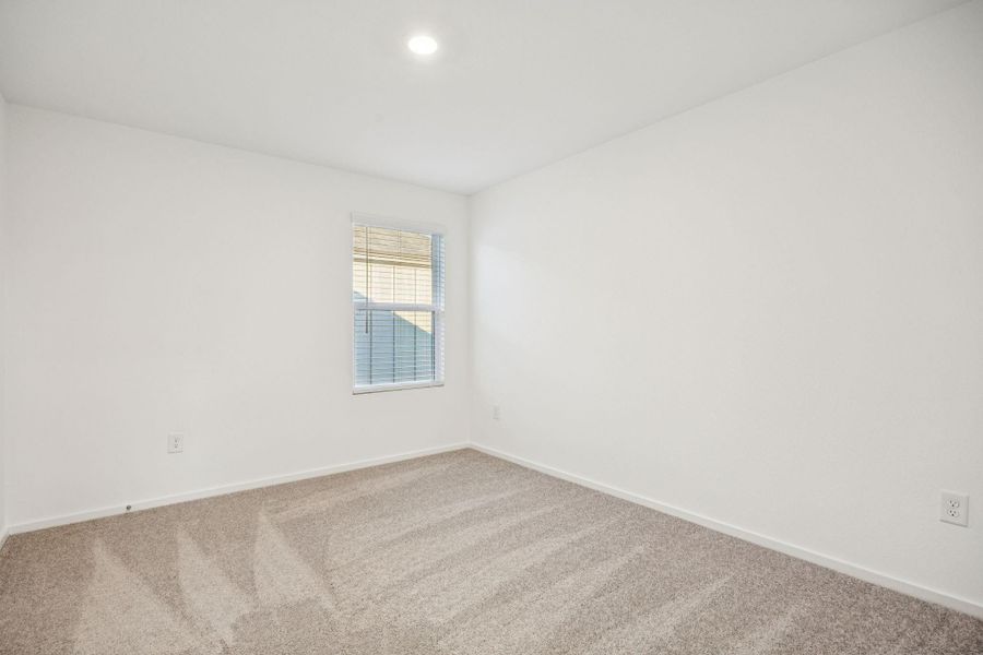 Spacious, unfurnished interior of a new home in Decker Farms, Magnolia (Image 24).