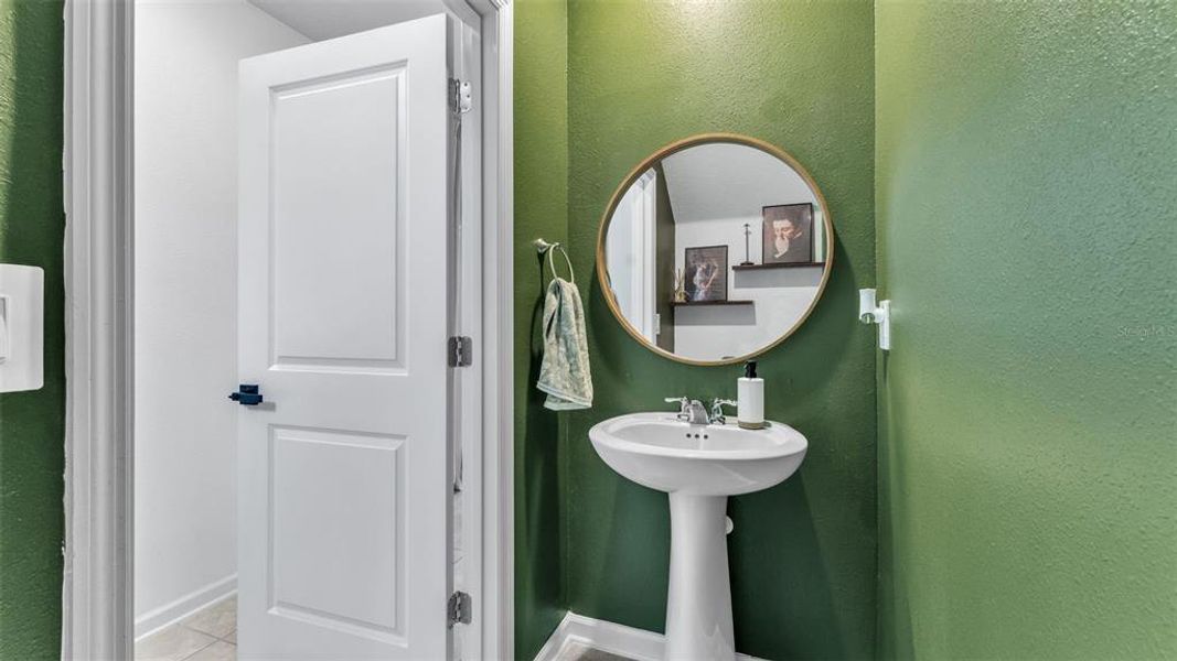 Furnished interior view inside a new home in , Winter Haven (Image 15).