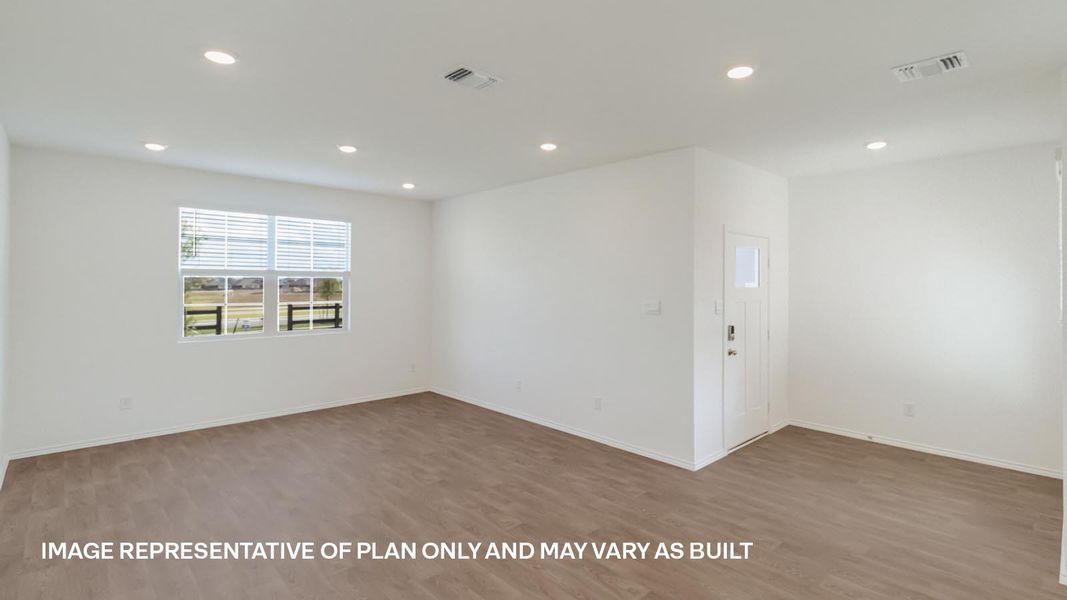 Spacious, unfurnished interior of a new home in Valverde, Bastrop (Image 9).