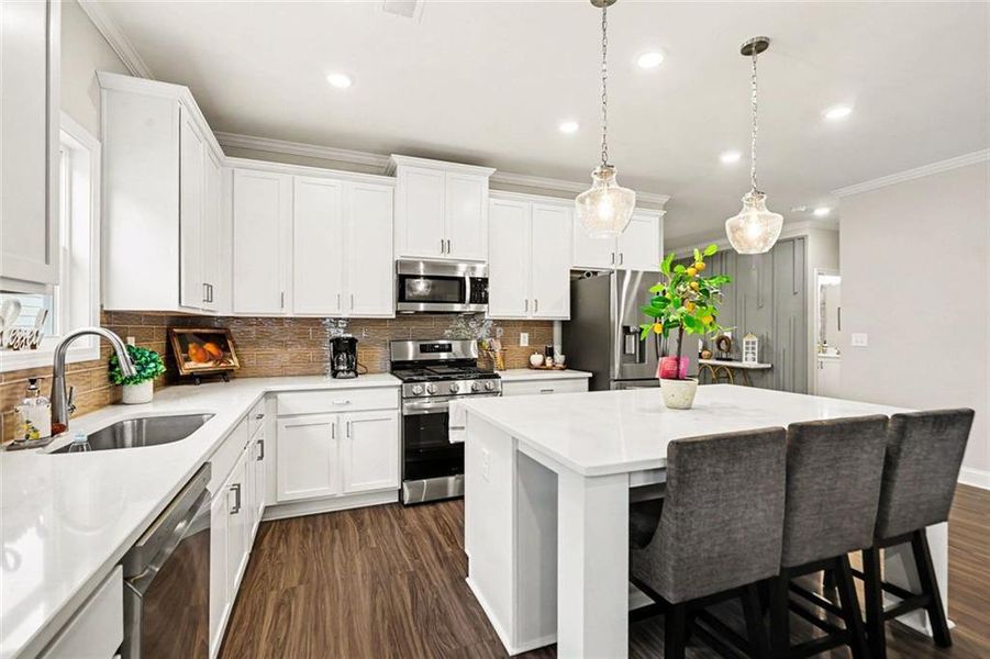 Furnished interior view inside a new home in , Villa Rica (Image 15).