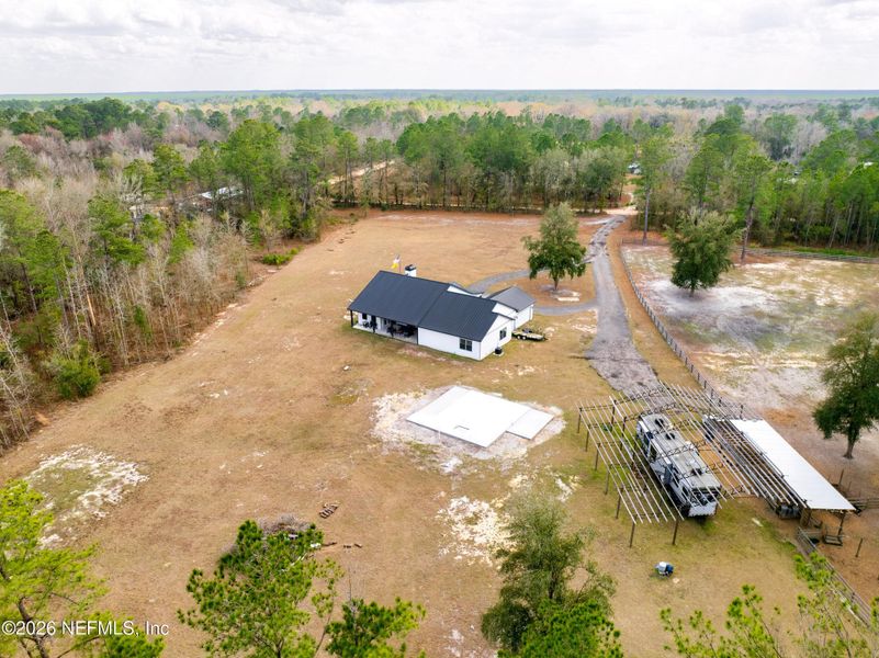 Image 84 of a home in . Image 84 of a home in .