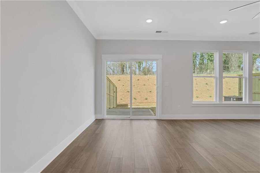 Spacious, unfurnished interior of a new home in , Dawsonville (Image 19).