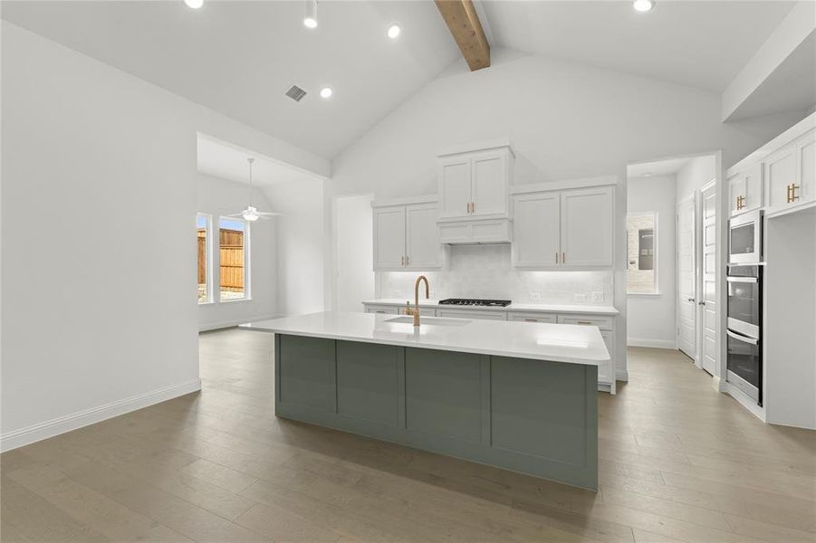 13. 3108 Tobias - Kitchen (2)