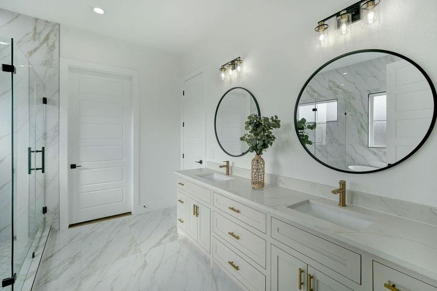 Furnished interior view inside a new home in , Conroe (Image 17).