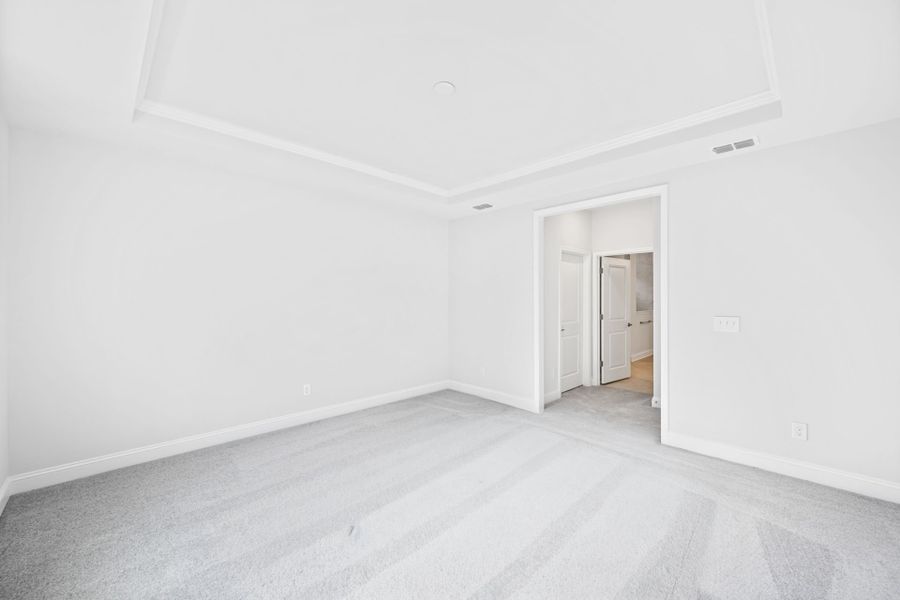 Spacious, unfurnished interior of a new home in Grand Arbor, Blythewood (Image 34).