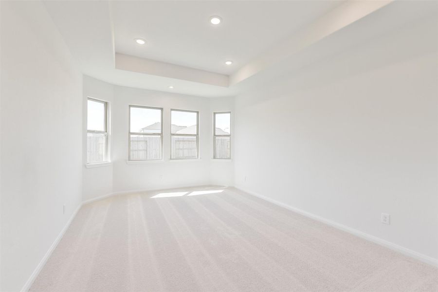 Spacious, unfurnished interior of a new home in Stone Creek Ranch, Hockley (Image 29).