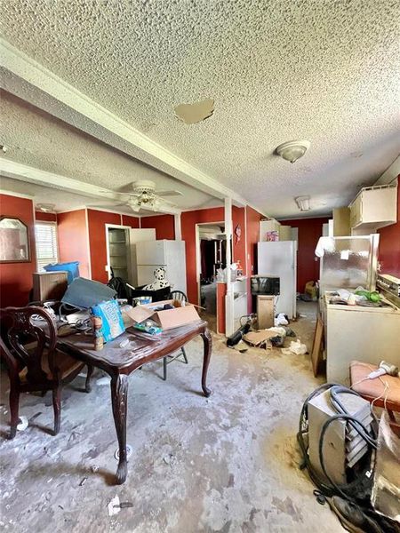 Image 16 of a home in . Image 16 of a home in .