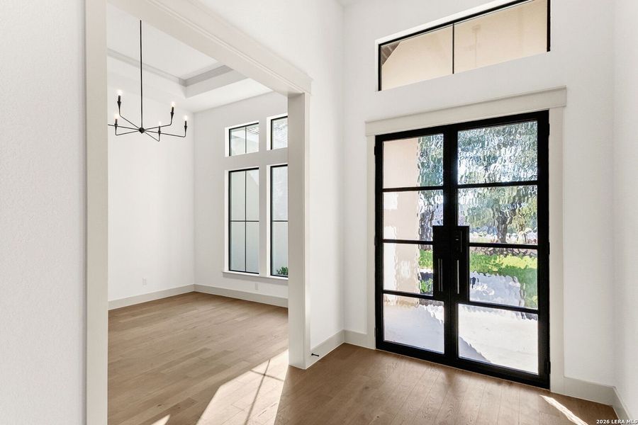 Spacious, unfurnished interior of a new home in , Canyon Lake (Image 13). Spacious, unfurnished interior of a new home in , Canyon Lake (Image 13).