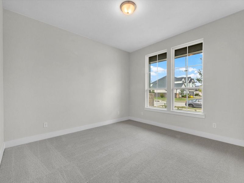 Spacious, unfurnished interior of a new home in Cross Creek Ranch 65′, Fulshear (Image 18).