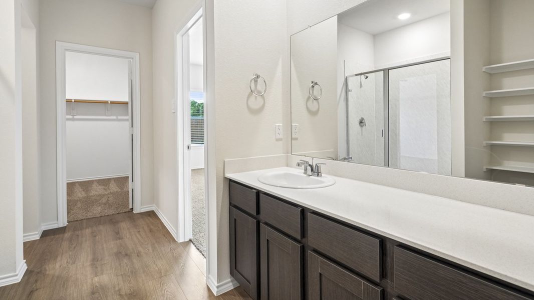 Furnished interior view inside a new home in Cottonwood, Dorchester (Image 5).