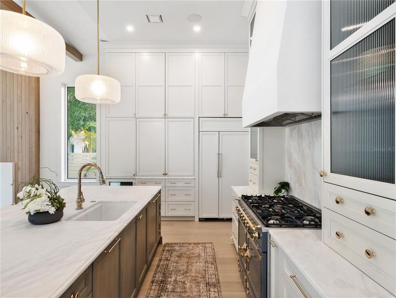 Furnished interior view inside a new home in , Winter Park (Image 6).
