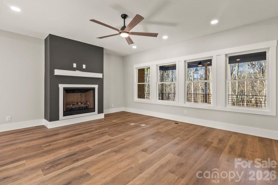 Spacious, unfurnished interior of a new home in , Lincolnton (Image 39).