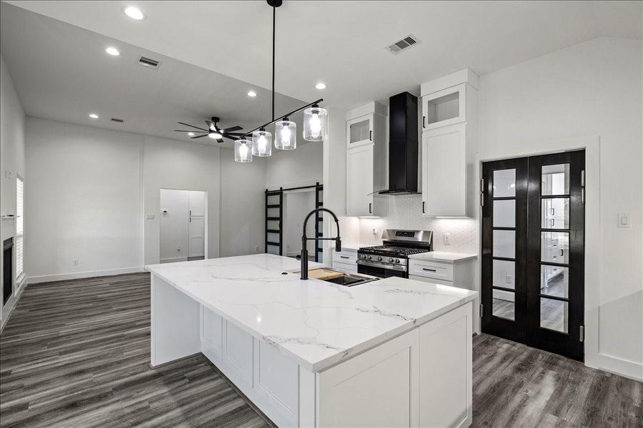 Furnished interior view inside a new home in , Santa Fe (Image 9). Furnished interior view inside a new home in , Santa Fe (Image 9).