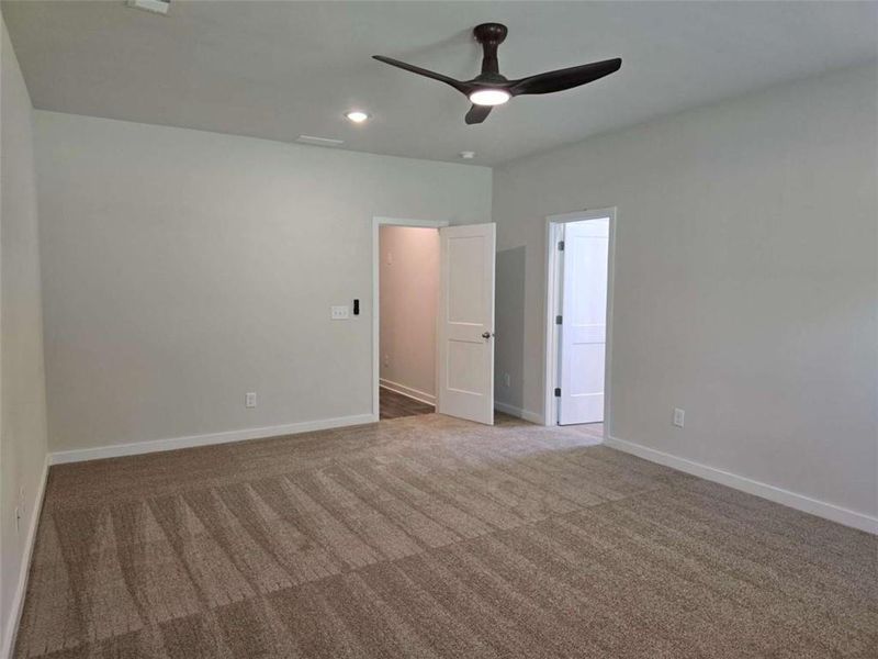 Spacious, unfurnished interior of a new home in Southern Hills, McDonough (Image 22).