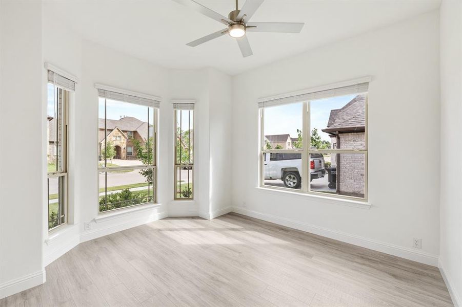 Spacious, unfurnished interior of a new home in Ridge Ranch, Mesquite (Image 14). Spacious, unfurnished interior of a new home in Ridge Ranch, Mesquite (Image 14).