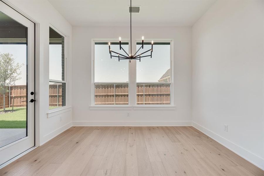 Spacious, unfurnished interior of a new home in Hillside Village, Celina (Image 31).