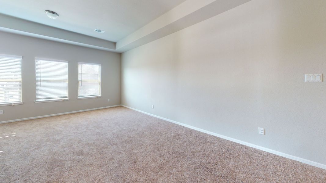 Representative unfurnished interior of a home built from the Floor Plan 3256 by Colina Homes in Grand Magnolia, Magnolia (Image 58).