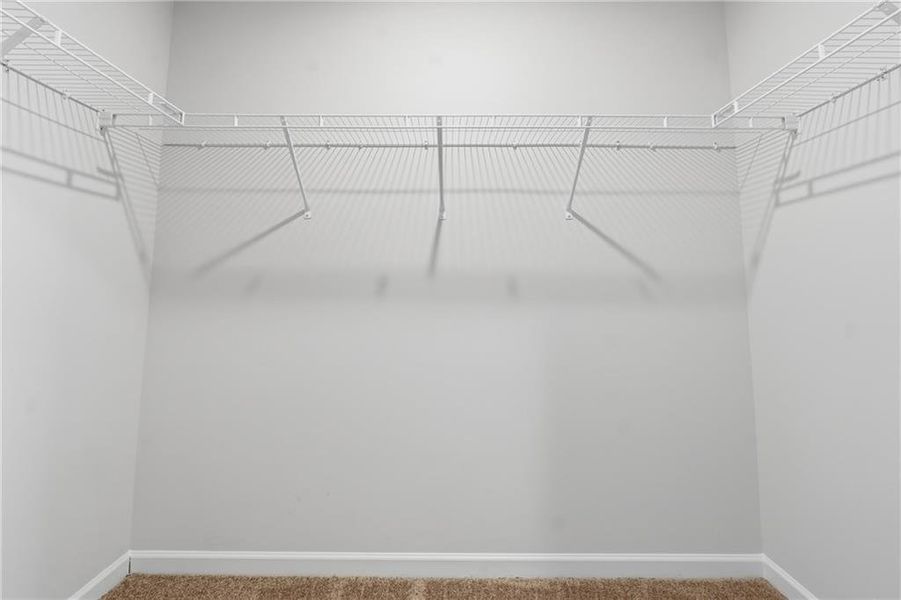 Spacious, unfurnished interior of a new home in Moss Creek, Hogansville (Image 24).