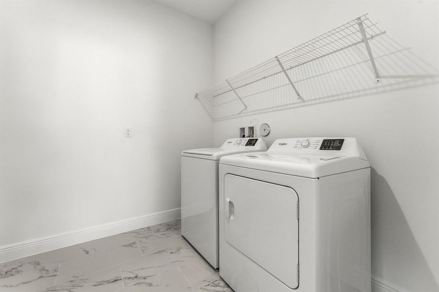 US_SEF_SALINA_LOT 53_LAUNDRY US_SEF_SALINA_LOT 53_LAUNDRY