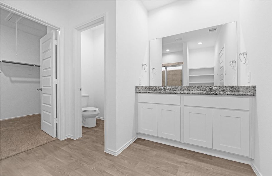 *Images and 3D tour are for illustration only and options may vary from home as built. *Images and 3D tour are for illustration only and options may vary from home as built.