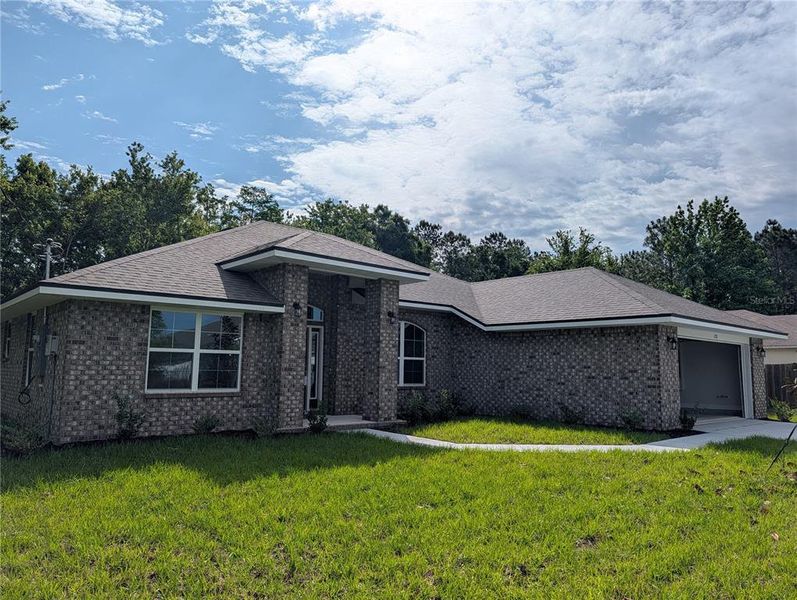 Exterior details and patio area of a home in Palm Coast, Palm Coast (Image 20). Exterior details and patio area of a home in Palm Coast, Palm Coast (Image 20).