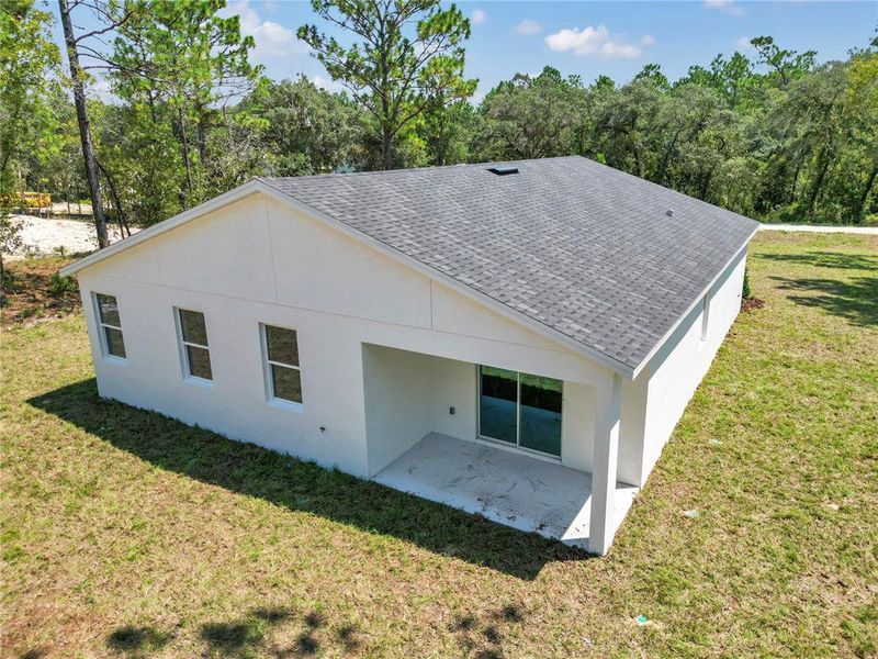 Exterior details and patio area of a home in , Dunnellon (Image 29). Exterior details and patio area of a home in , Dunnellon (Image 29).