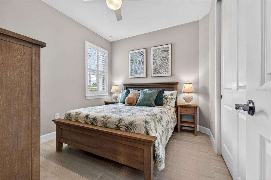 Furnished interior view inside a new home in , Englewood (Image 9).