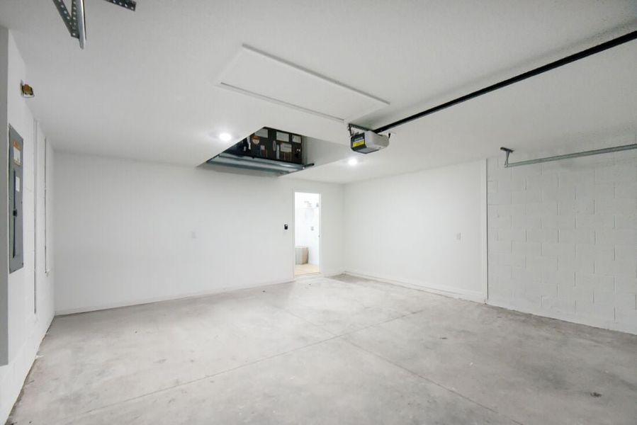 Representative unfurnished interior of a home built from the Saint Thomas by Taylor Morrison in Ardisia Park, New Smyrna Beach (Image 25).