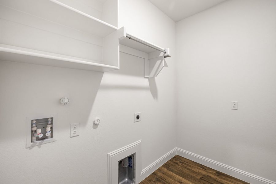 Spacious, unfurnished interior of a new home in Elevon, Lavon (Image 30).