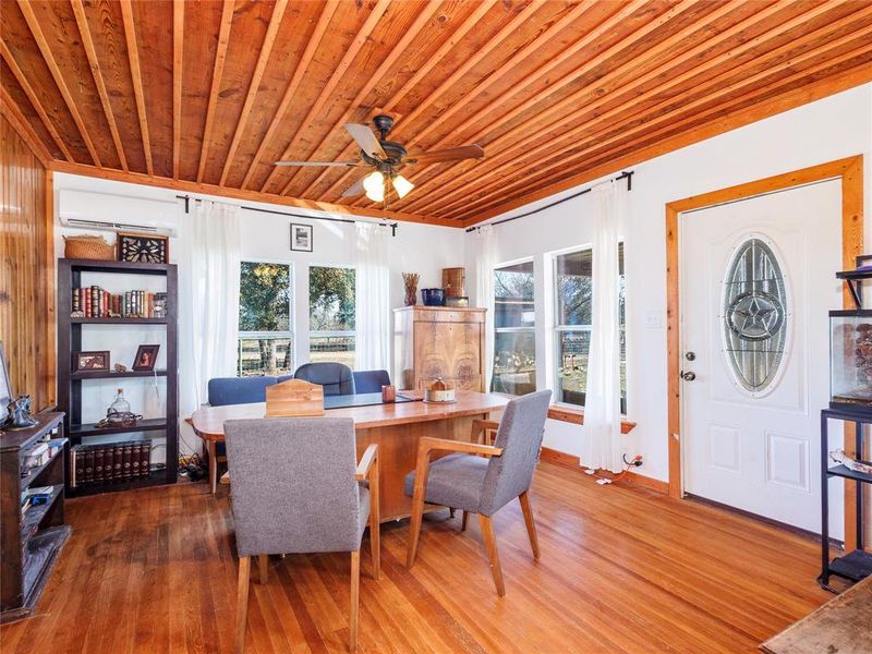 Community amenities in , Brownwood (Image 15).